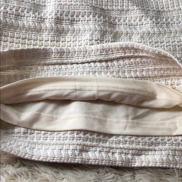 CREME & WHITE WOVEN SKIRT - Picture 5 of 6